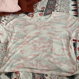 Pink camo tee